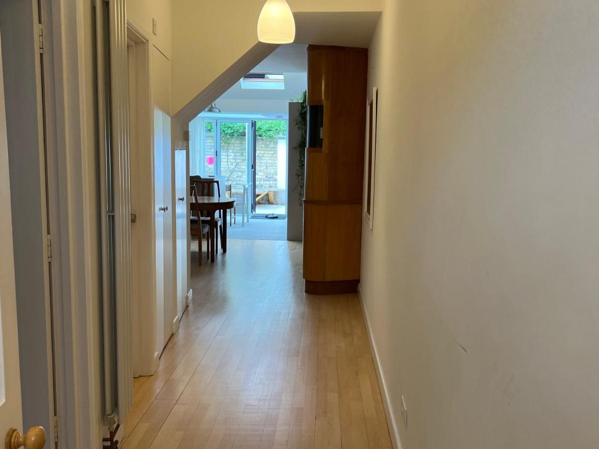300M To Fitzwilliam Museum 3 En-Suites Double Bedroom Victoria House Cambridge  Exterior photo
