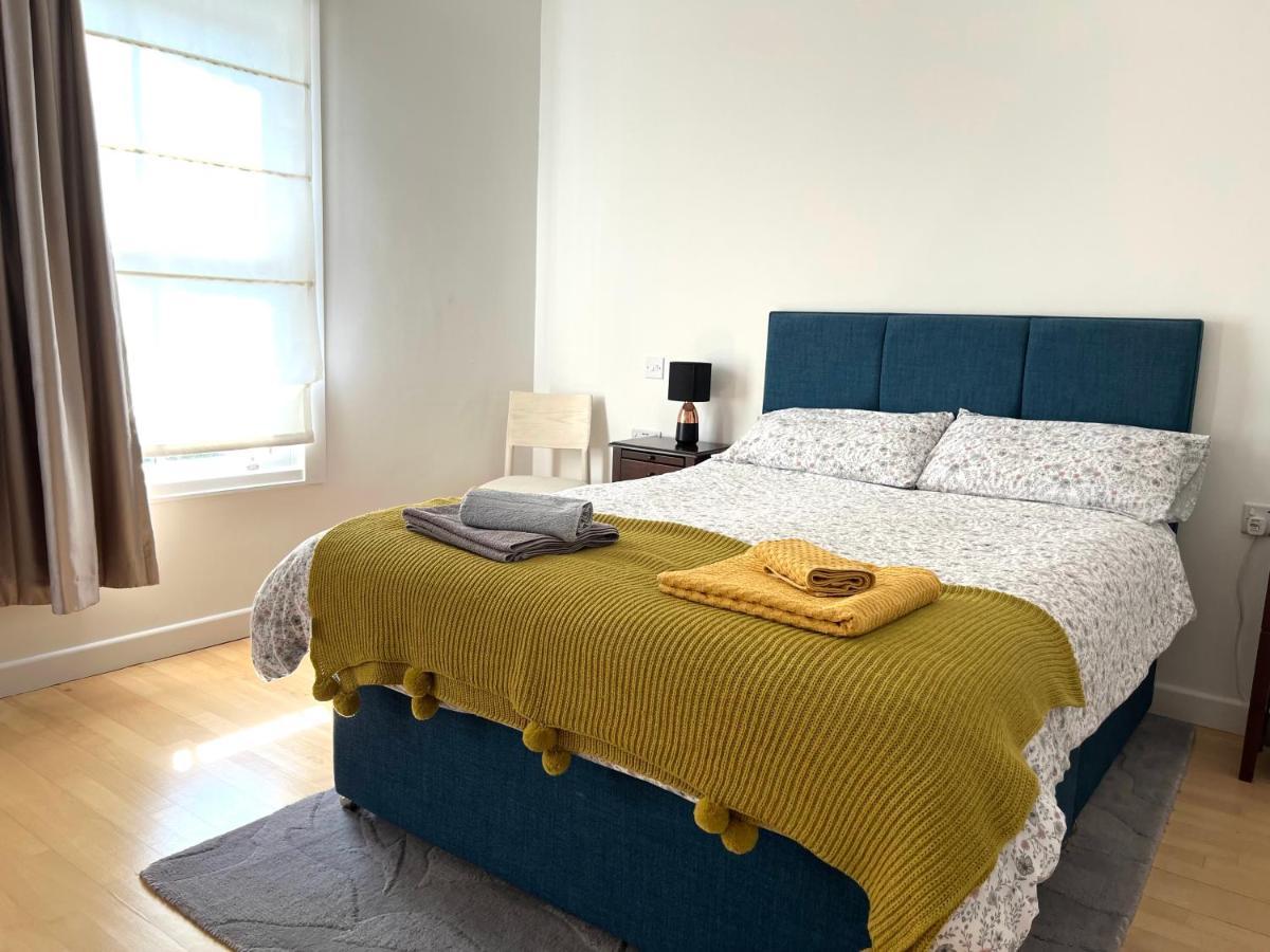 300M To Fitzwilliam Museum 3 En-Suites Double Bedroom Victoria House Cambridge  Exterior photo
